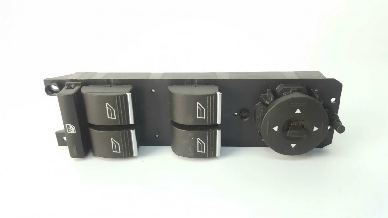 زراير باب امامي شمال